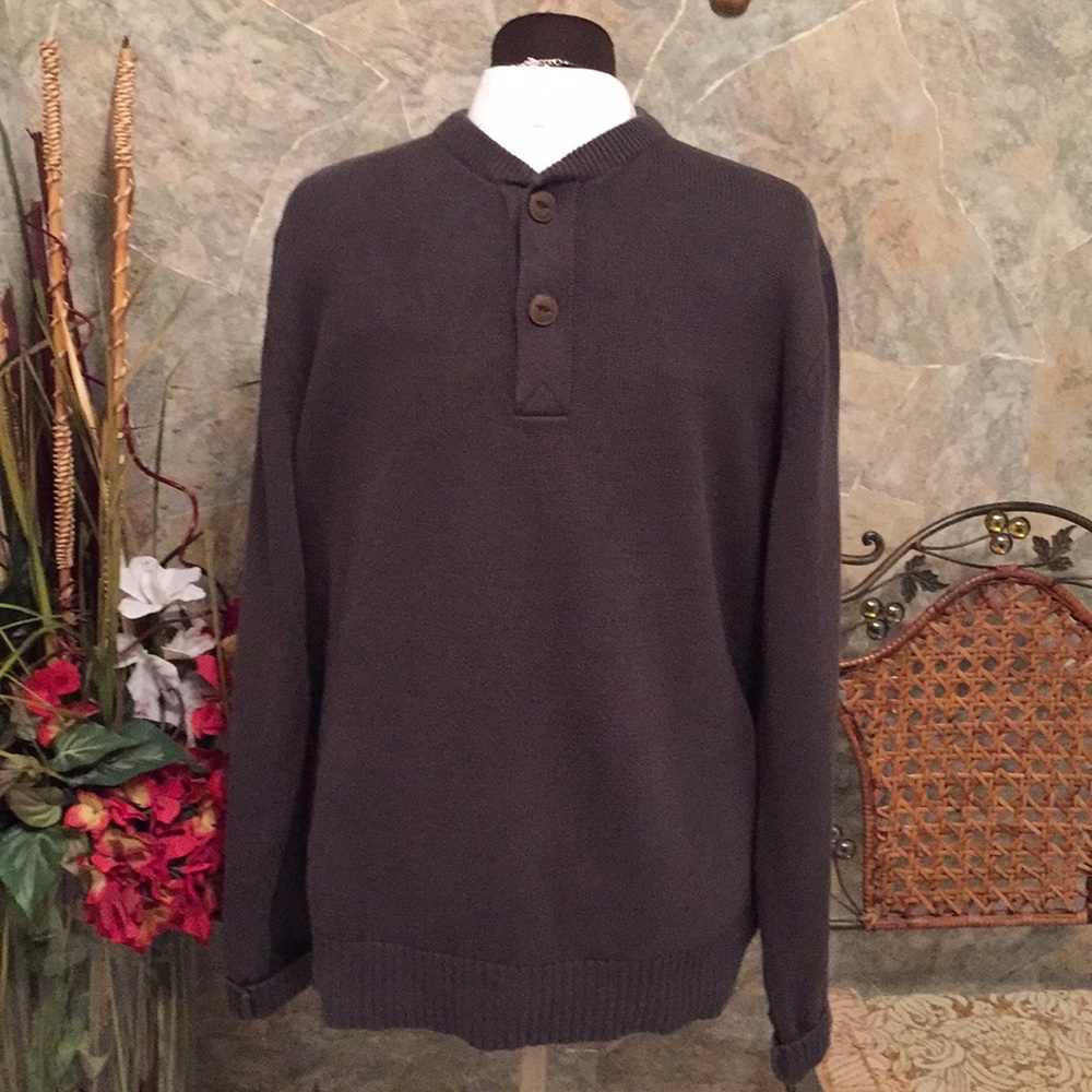 Eddie Bauer 🌹 Pull over sweater
